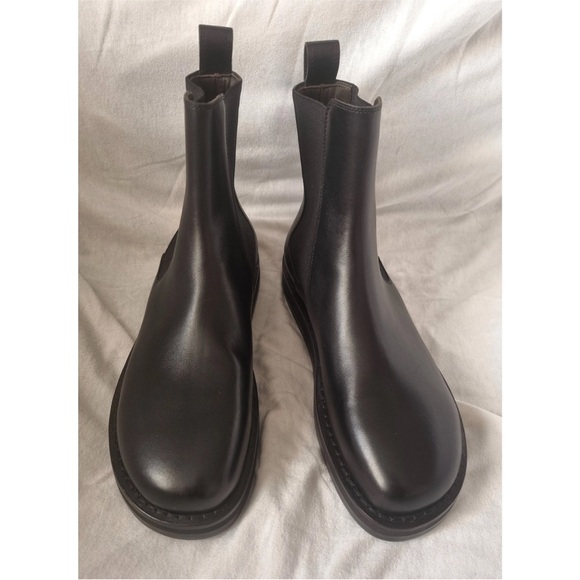 The Row Gaia Black Leather Ankle Boots - Picture 6 of 11